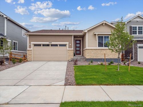24787 E 40th Ave, Aurora, CO, 80019-3871 | Card Image