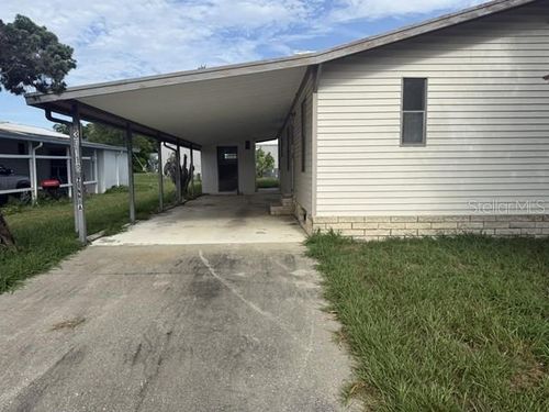 36118 Zinnia Ave, ZEPHYRHILLS, FL, 33541-0727 | Card Image