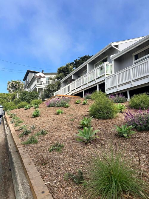 2-2320 Banner, Santa Barbara, CA,  | Card Image