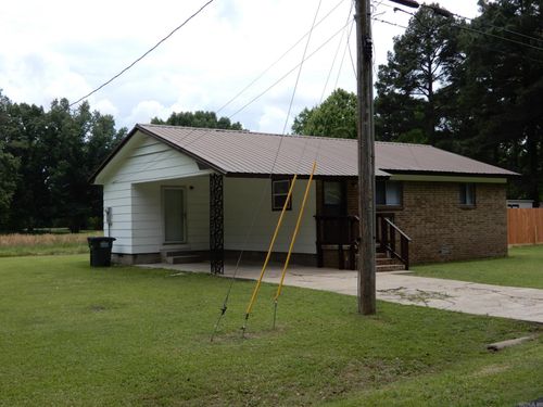 710 E 4th St, Bald Knob, AR, 72010-3824 | Card Image