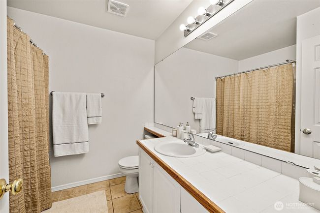 11-2 - 11864 Ne 162 Nd Ln, Townhouse with 2 bedrooms, 3 bathrooms and 2 parking in Bothell WA | Image 18