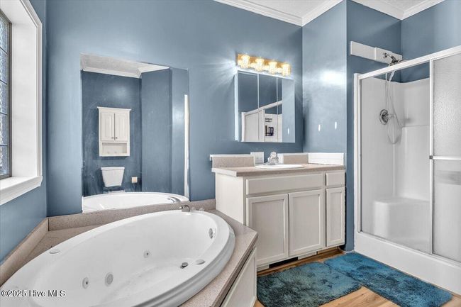 PRIMARY BATH | Image 18