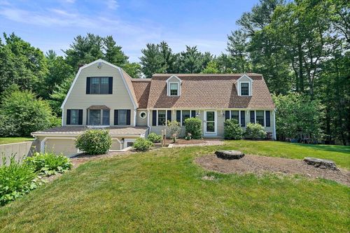 89 Sunset Way, Pembroke, MA, 02359-2323 | Card Image