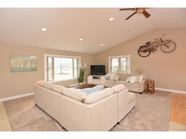 S3008 Ault Rd, House other with 3 bedrooms, 3 bathrooms and null parking in REEDSBURG WI | Image 12