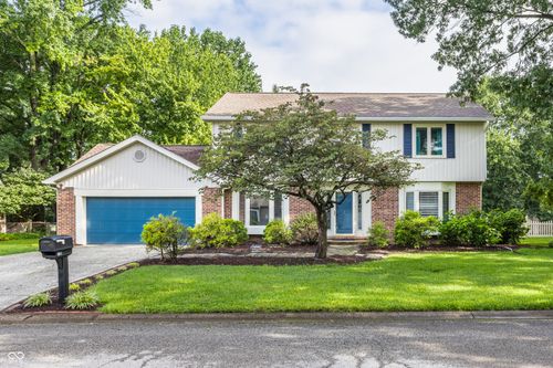 8030 Warbler Way, Indianapolis, IN, 46256-1742 | Card Image