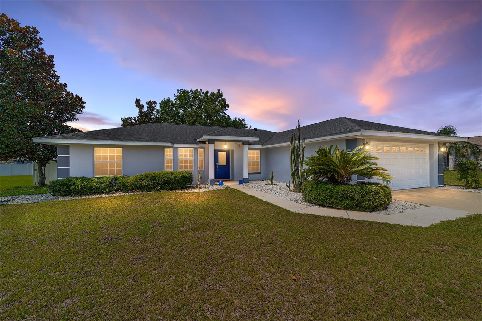 Residential in BELLEVIEW 2
