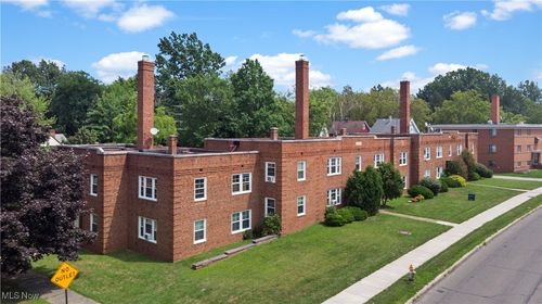 2521 Noble Rd, Cleveland Heights, OH, 44121-2149 | Card Image