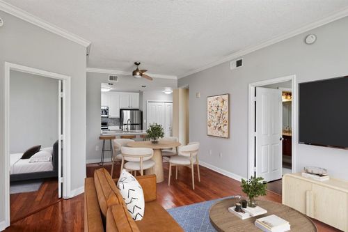 832-1101 Juniper St Ne, Atlanta, GA, 30309-7662 | Card Image