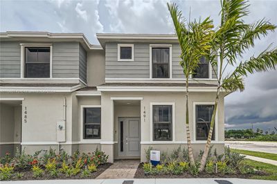 482 Ne 12 Street, Townhouse with 3 bedrooms, 2 bathrooms and null parking in Florida City FL | Image 1