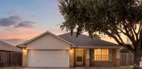 4921 N 47th St, McAllen, TX, 78504-4867 | Card Image