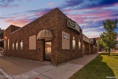 4601 Allen Rd, Allen Park, MI, 48101-2765 | Card Image