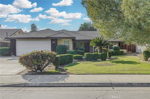 2707 Hoad Ln, Bakersfield, CA, 93309-4342 | Card Image