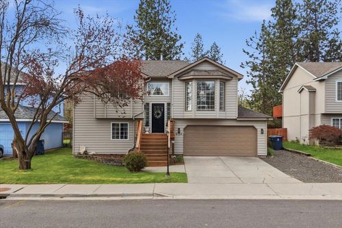 4134 E 33rd Ave, Spokane, WA, 99223-5977 | Card Image