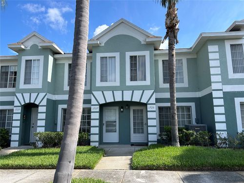 1727 Fluorshire Dr, Brandon, FL, 33511-1870 | Card Image