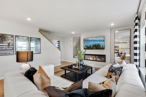 15810 73rd Ct Ne, Otsego, MN, 55330-5135 | Card Image