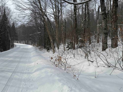 326A Bergabhang Dr, Readsboro, VT, 05350-4429 | Card Image