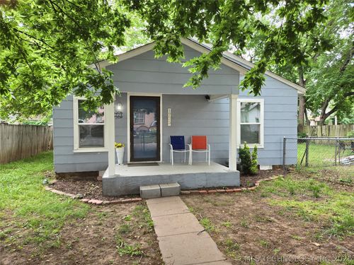 1723 Atlanta Pl, Tulsa, OK, 74110-2526 | Card Image