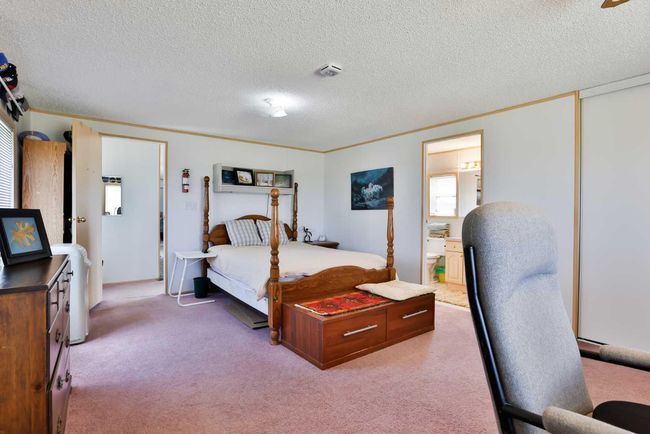 3.43 Acres, House other with 4 bedrooms, 3 bathrooms and null parking in Raymond AB | Image 46
