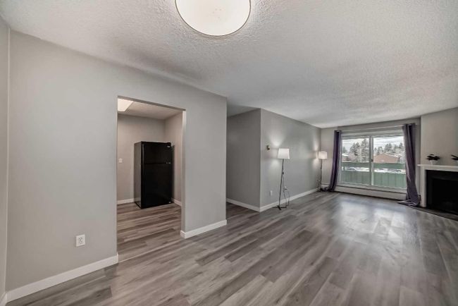 5310 - 315 Southampton Drive Sw, Home with 2 bedrooms, 1 bathrooms and 1 parking in Calgary AB | Image 17