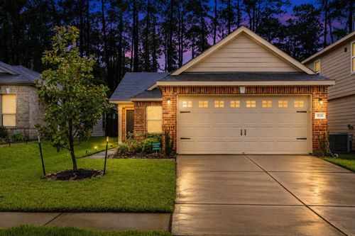 9530 Louis Phillip St, Magnolia, TX, 77354-7121 | Card Image