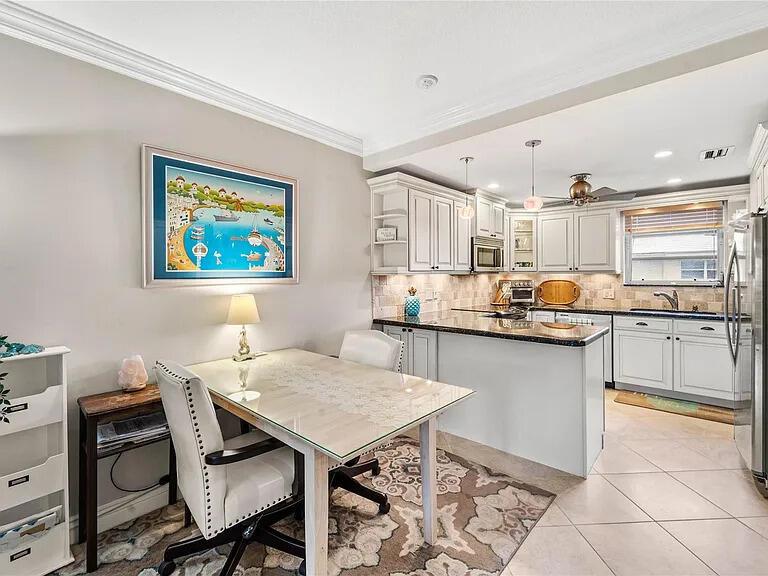 Residential Lease in Lighthouse Point 4