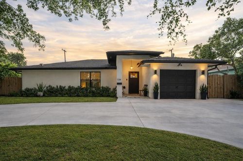 1014 Avon Road, West Palm Beach, FL, 33401 | Card Image