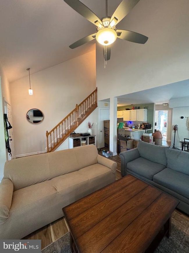 6215 Stonepath Cir, Townhouse with 2 bedrooms, 2 bathrooms and null parking in CENTREVILLE VA | Image 10