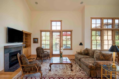 15-109 Angani Way, Sun Valley, ID, 83353 | Card Image