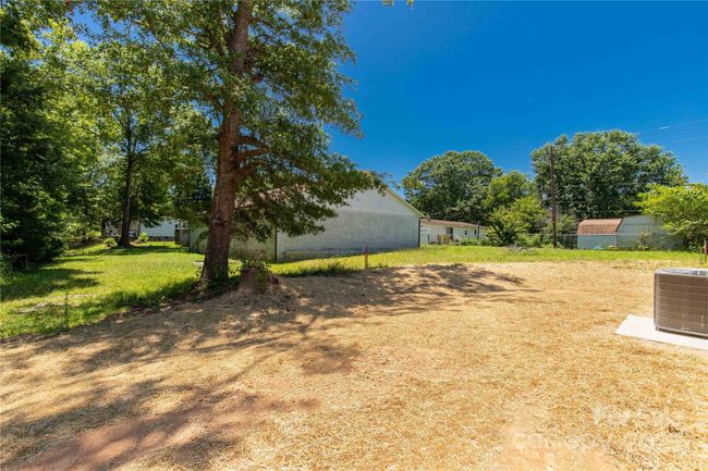 812 Generation Ln, House other with 3 bedrooms, 2 bathrooms and null parking in Clover SC | Image 22