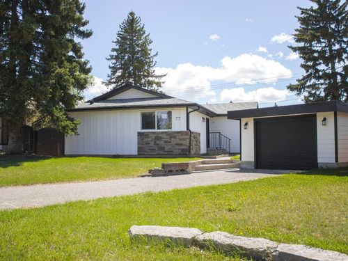 77 Ferncliff Cres Se, Calgary, AB, T2H0V5 | Card Image