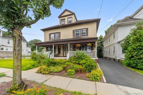 60 Underhill St, Eastchester, NY, 10707-3427 | Card Image