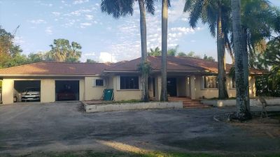 18401 Sw 240th Street, House other with 3 bedrooms, 2 bathrooms and null parking in Homestead FL | Image 1