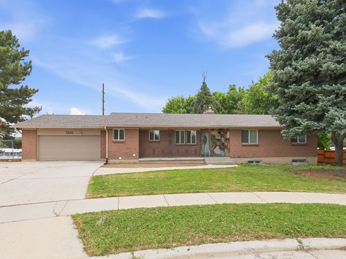 3935 S Pharaoh Cir, Salt Lake City, UT, 84123-1237 | Card Image
