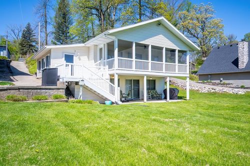 200 Lane 510d Lake James, Fremont, IN, 46737-8708 | Card Image