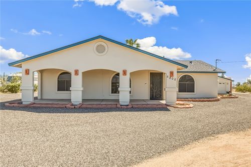 5800 W Crystal Drive, Golden Valley, AZ, 86413 | Card Image