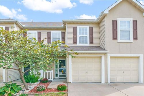 9513 N Main St, Kansas City, MO, 64155-7308 | Card Image