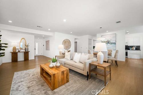 64754 Pinehurst Cir, Desert Hot Springs, CA, 92240-1340 | Card Image