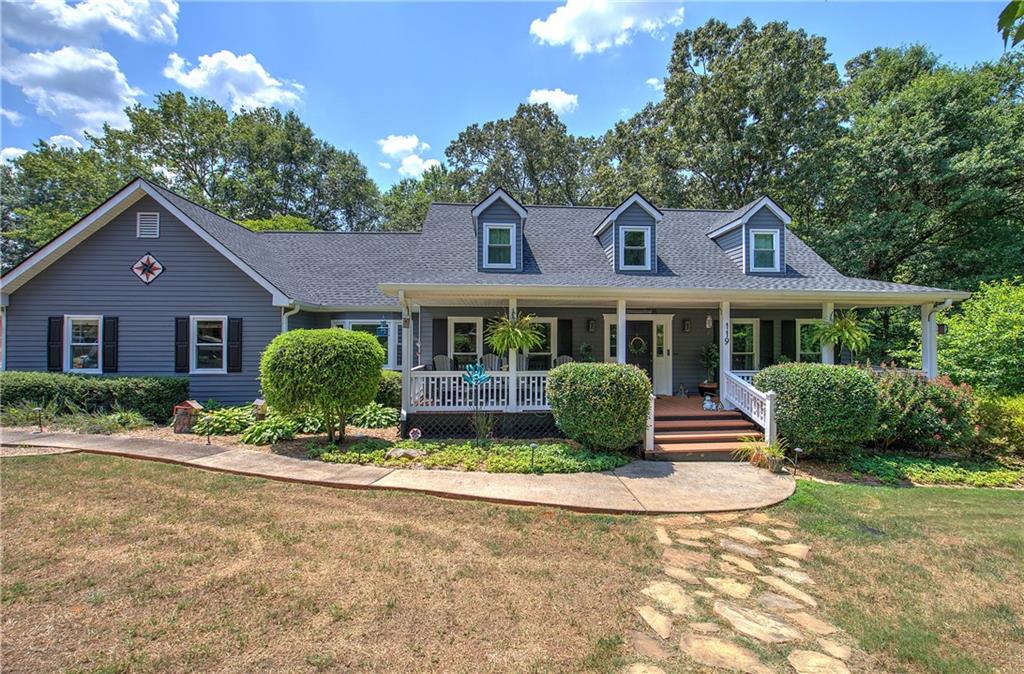 Walnut Dr, Cartersville, GA 30120