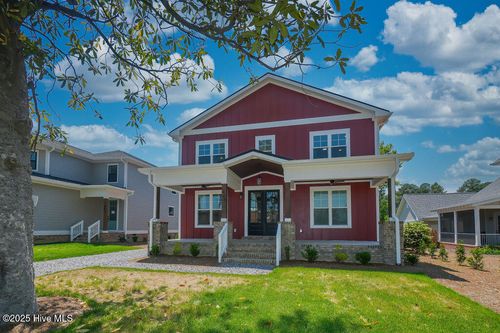 468 Yadkin Rd, Southern Pines, NC, 28387-3603 | Card Image