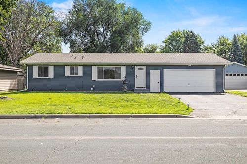 4370 Nicols Rd, Eagan, MN, 55122-1911 | Card Image