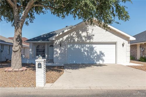 112 Saturn St, Mission, TX, 78572-6393 | Card Image