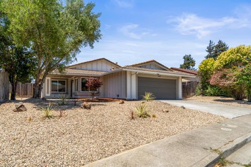 107 Sunrise Way, Vallejo, CA, 94591-4239 | Card Image