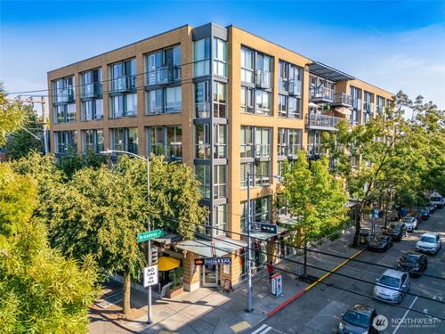 210-530 Broadway E, Seattle, WA, 98102-5123 | Card Image