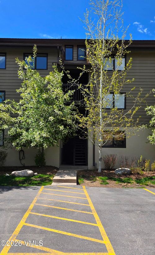 305-39371 Highway 6, Avon, CO, 81620-6680 | Card Image