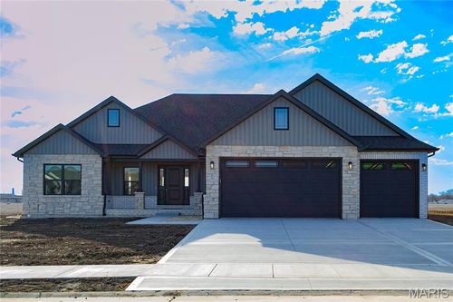 213 George Bush Blvd, Troy, IL, 62294 | Card Image