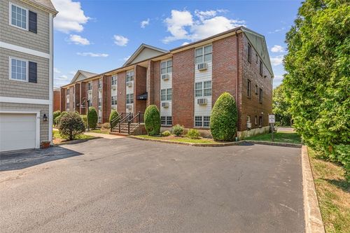 unit-50-673 Metacom Ave, Bristol, RI, 02809-8501 | Card Image