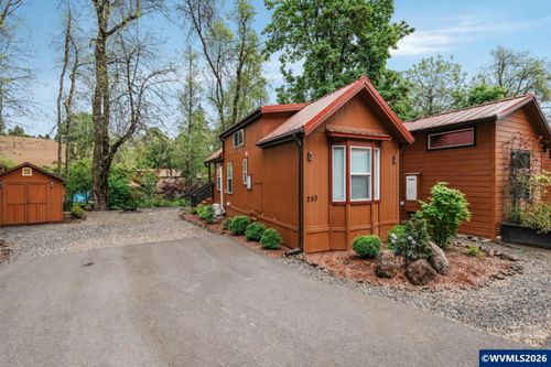 253-8372 Enchanted Way Se, Turner, OR, 97392-9464 | Card Image