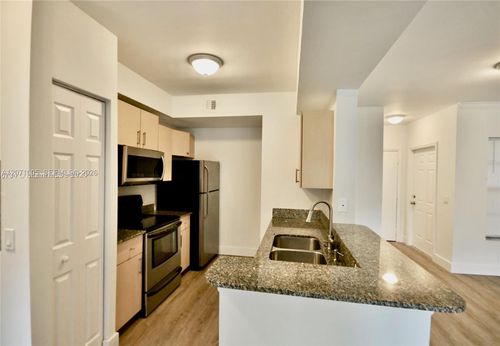 103-2474 Centergate Dr, Miramar, FL, 33025-7206 | Card Image