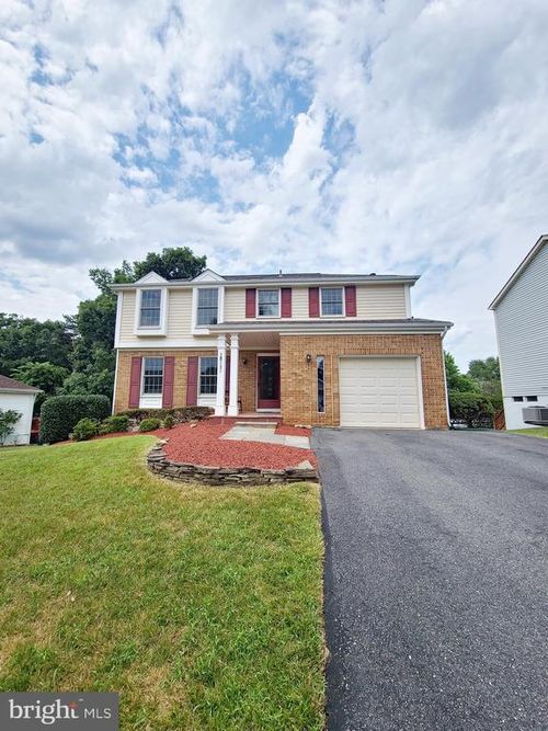10917 Outpost Dr, NORTH POTOMAC, MD, 20878-4349 | Card Image