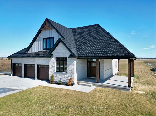 73590 Irene Cres, Huron, ON, N0M2T0 | Card Image